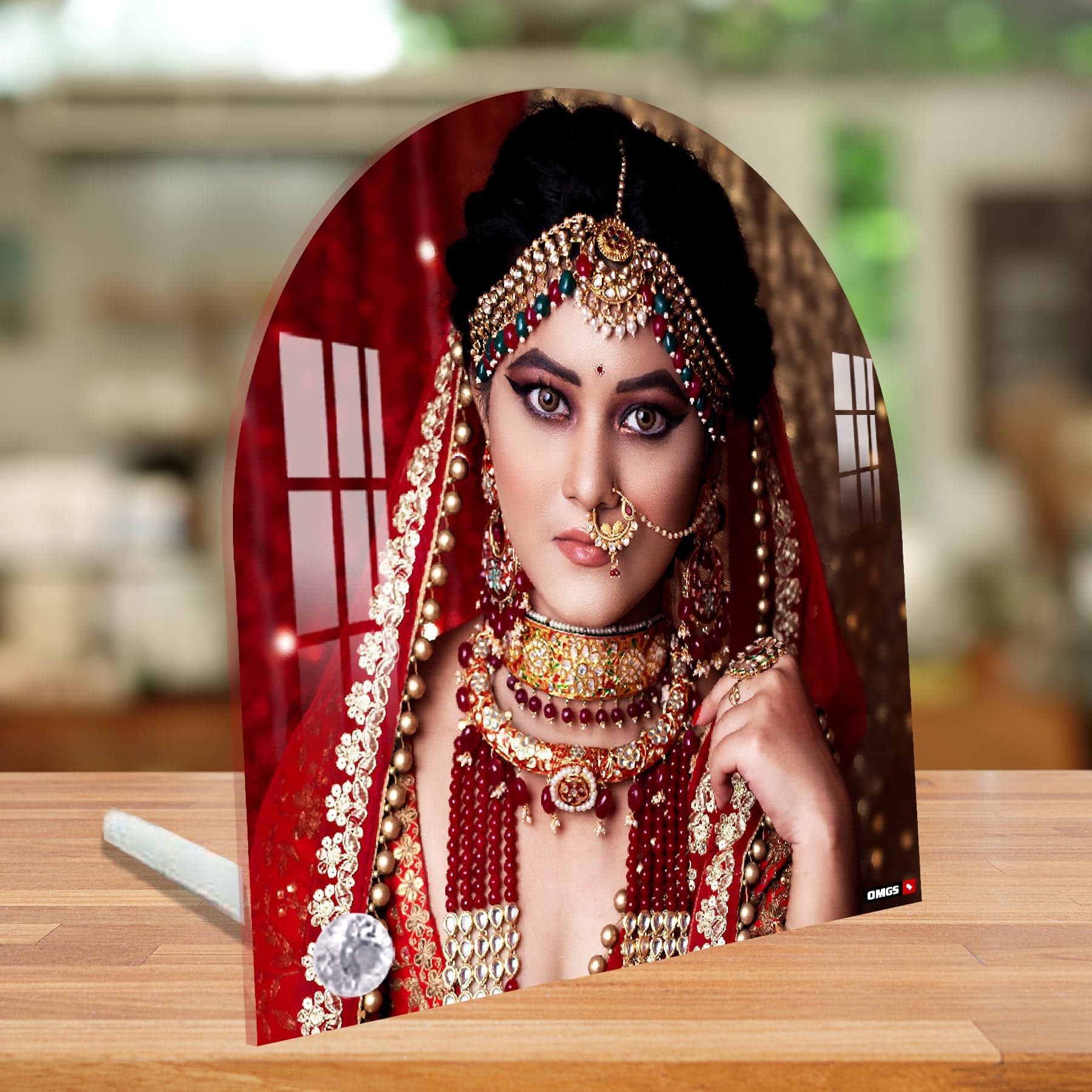 OMGs Dome Shape Photo stand - Image 1